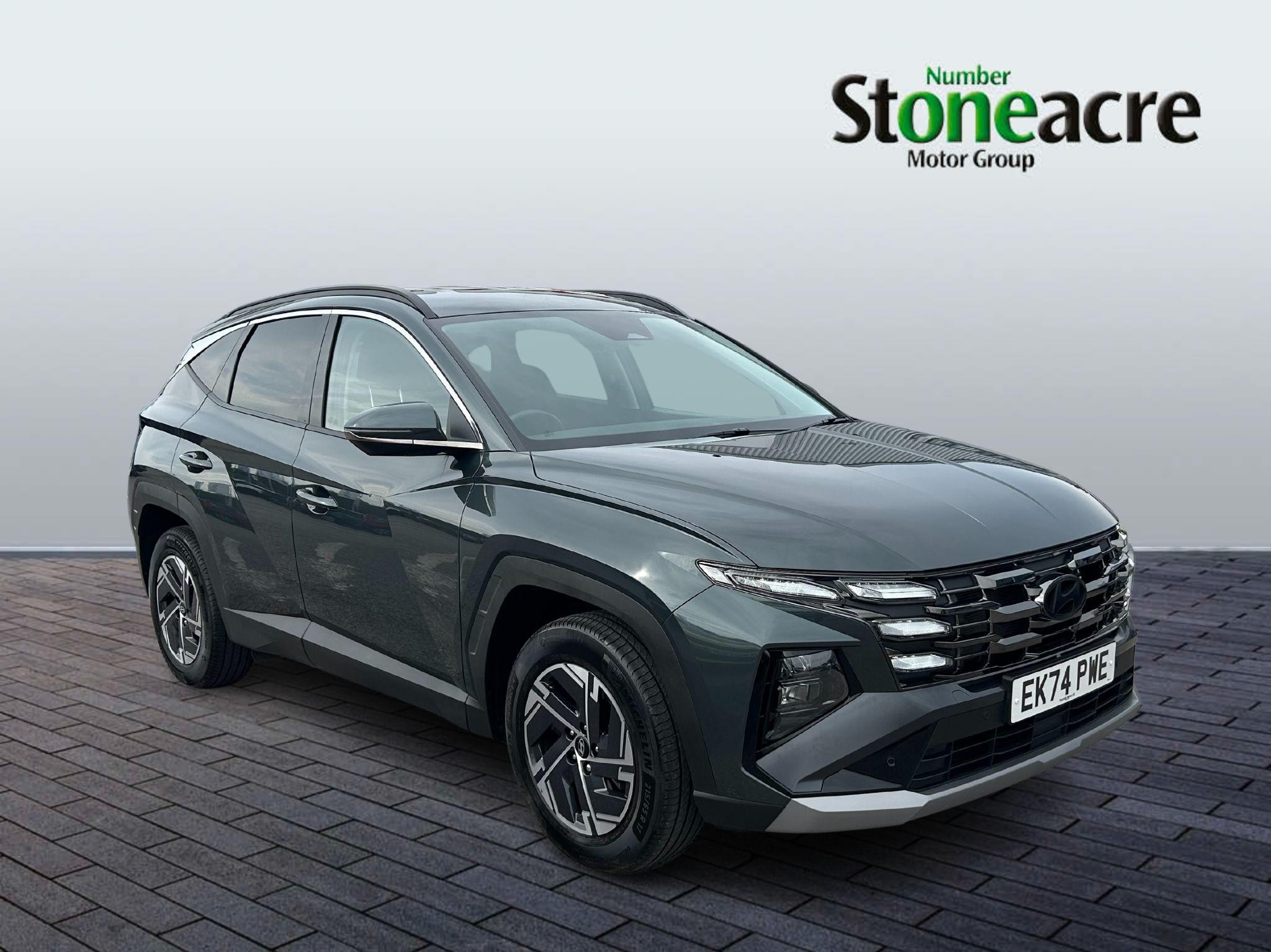 Main listing image - Hyundai Tucson