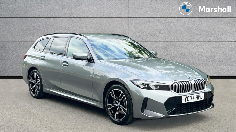 Main listing image - BMW 3 Series Touring