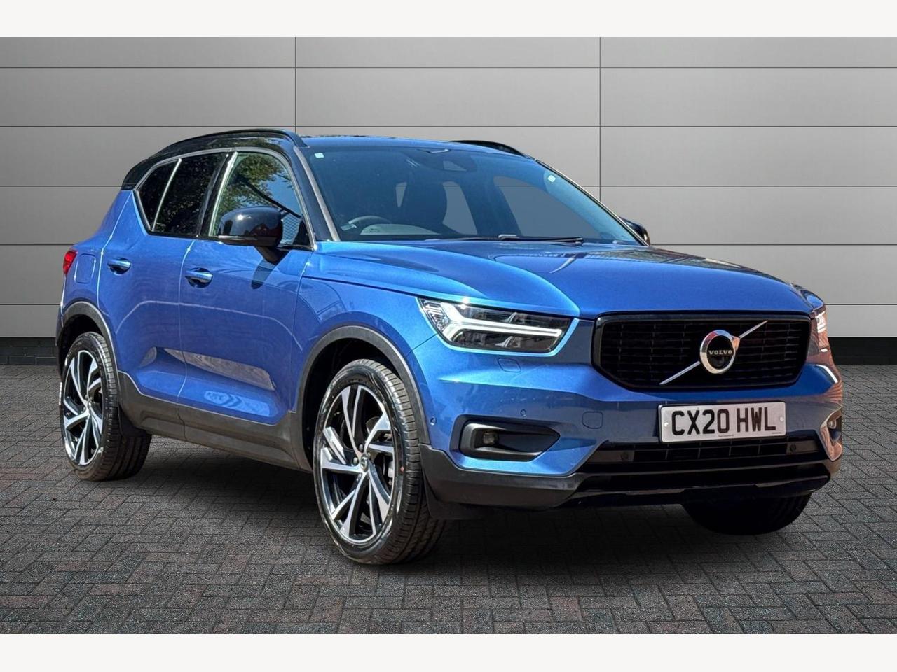 Main listing image - Volvo XC40