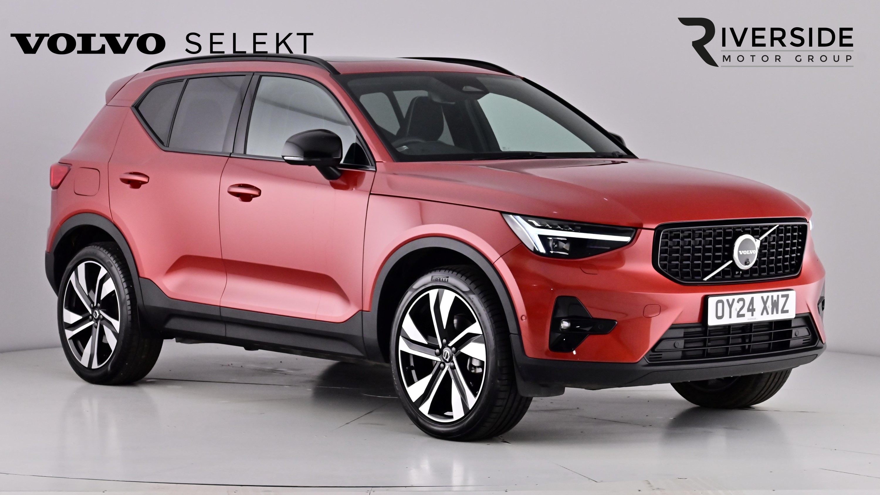 Main listing image - Volvo XC40