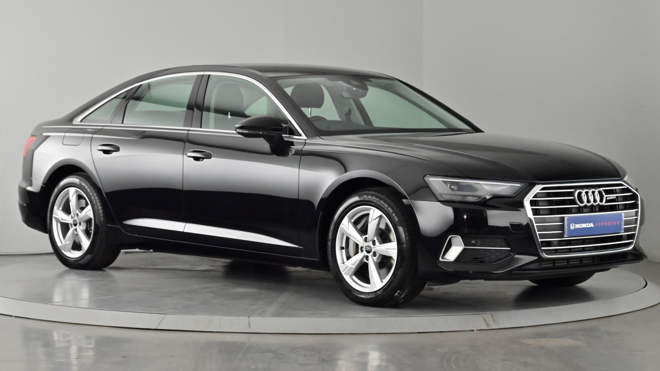 Main listing image - Audi A6