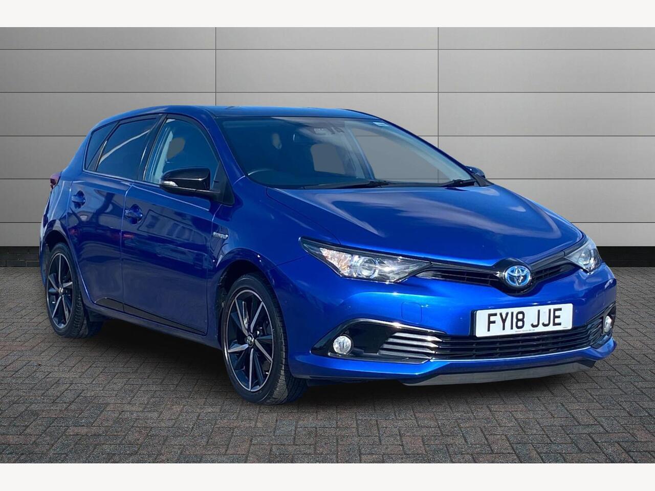 Main listing image - Toyota Auris