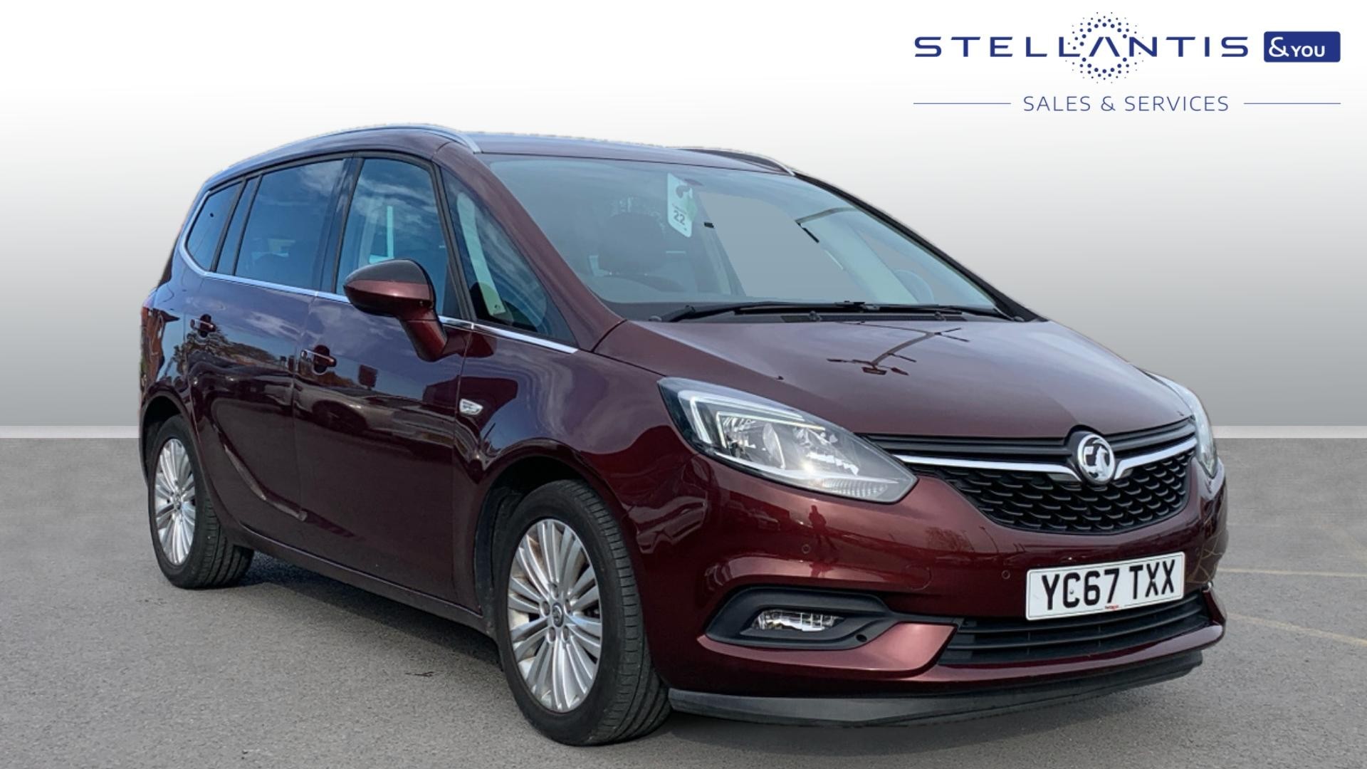 Main listing image - Vauxhall Zafira