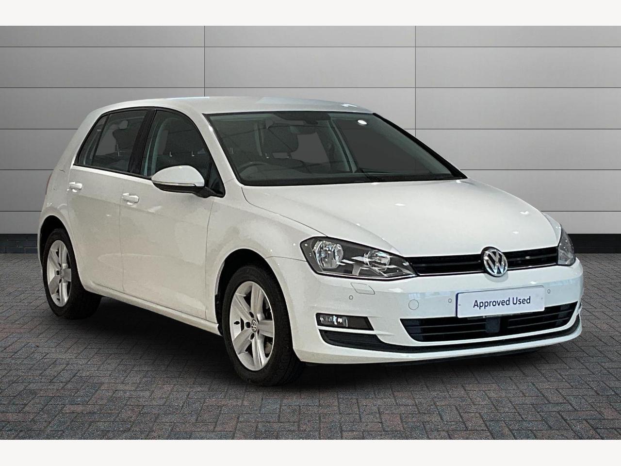 Main listing image - Volkswagen Golf