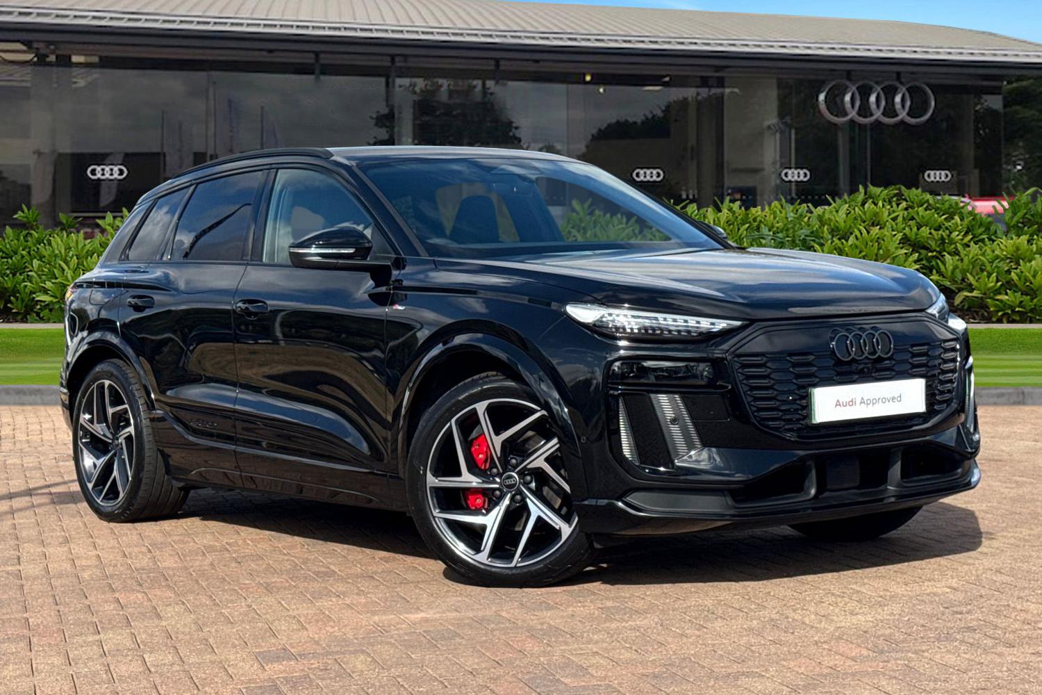 Main listing image - Audi Q6
