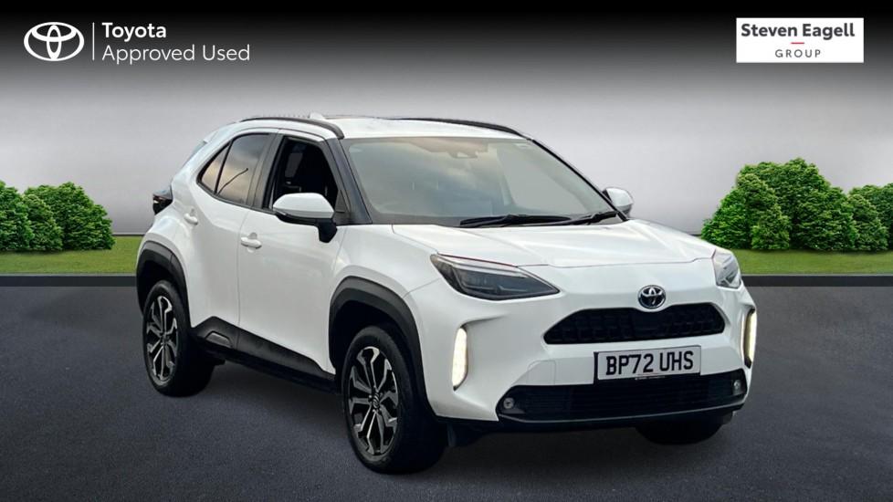 Main listing image - Toyota Yaris Cross