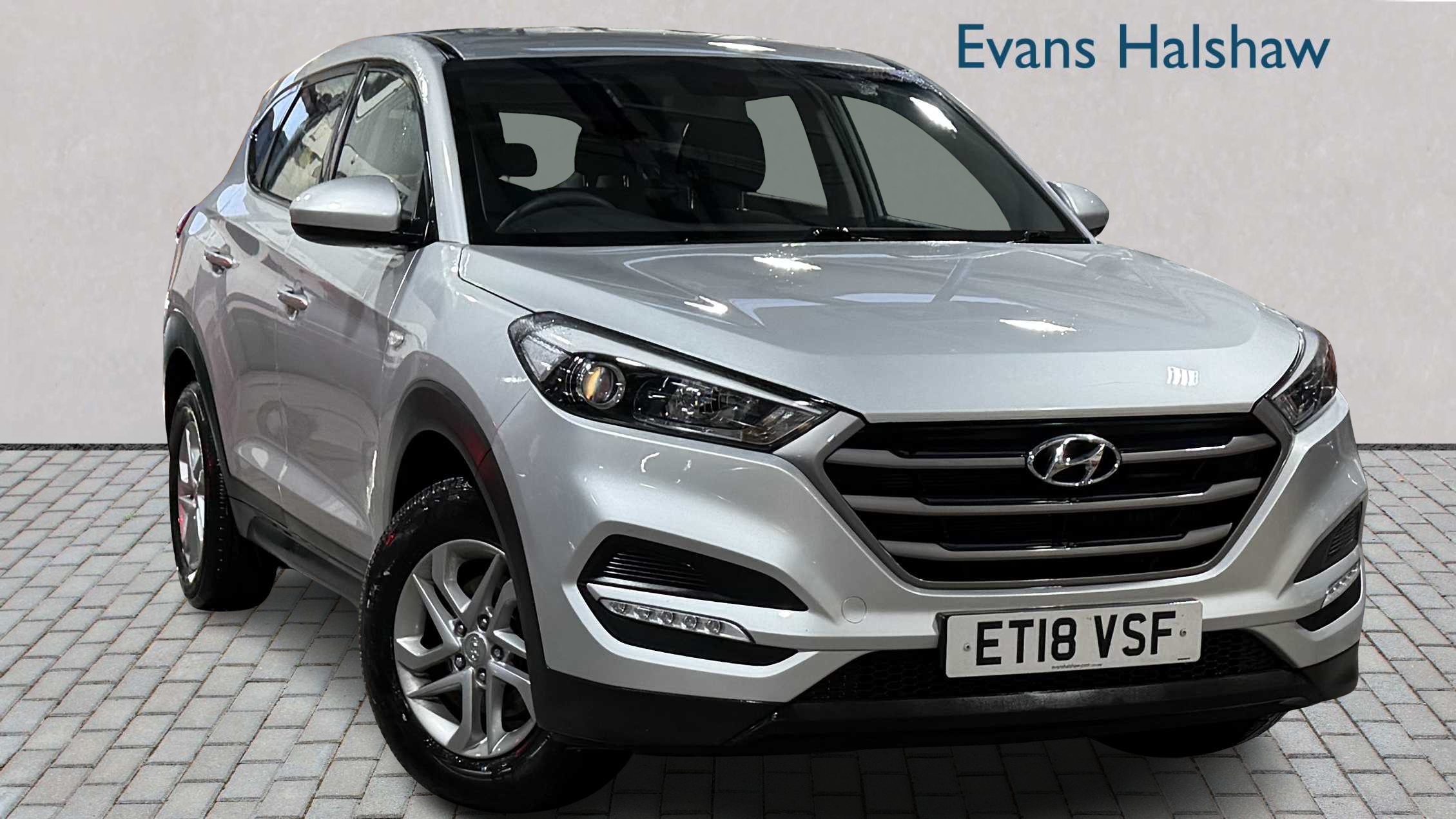 Main listing image - Hyundai Tucson