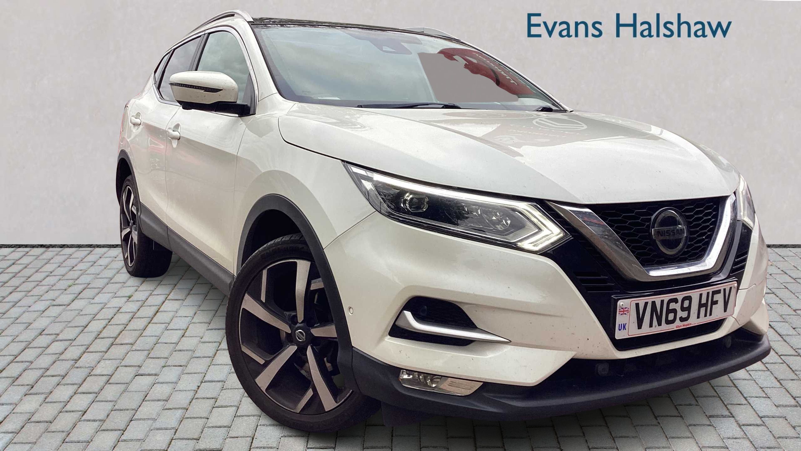 Main listing image - Nissan Qashqai