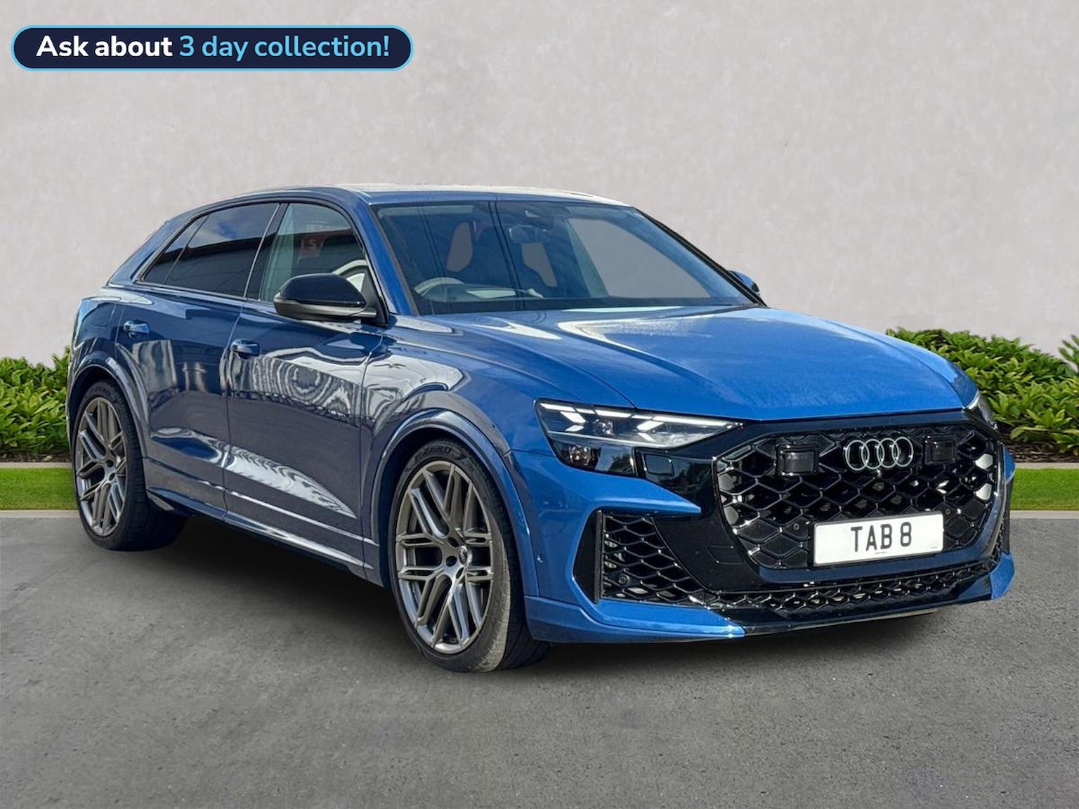 Main listing image - Audi RS Q8