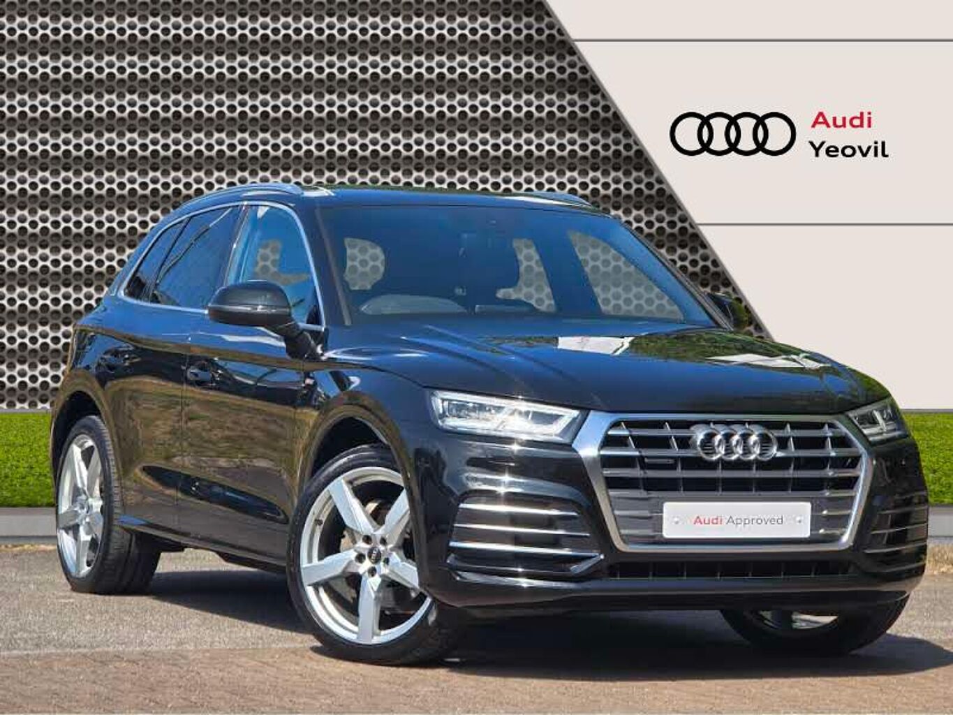 Main listing image - Audi Q5