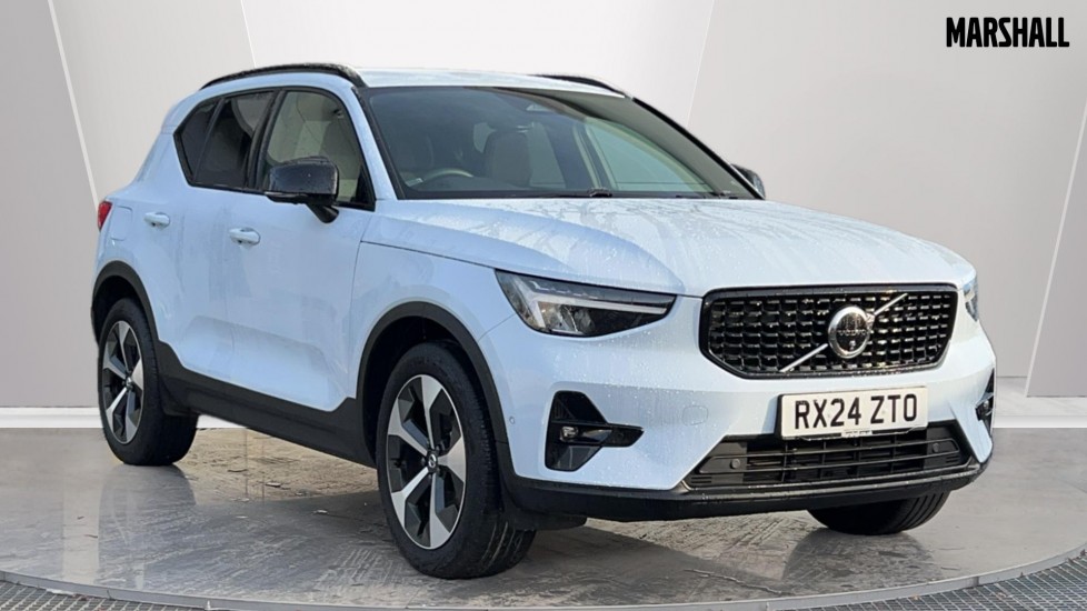 Main listing image - Volvo XC40