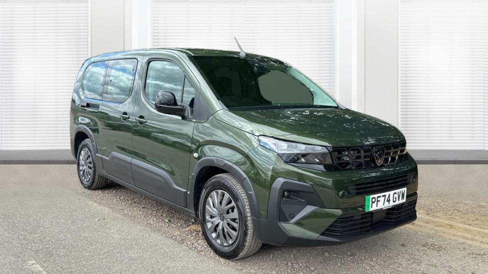 Main listing image - Peugeot Rifter