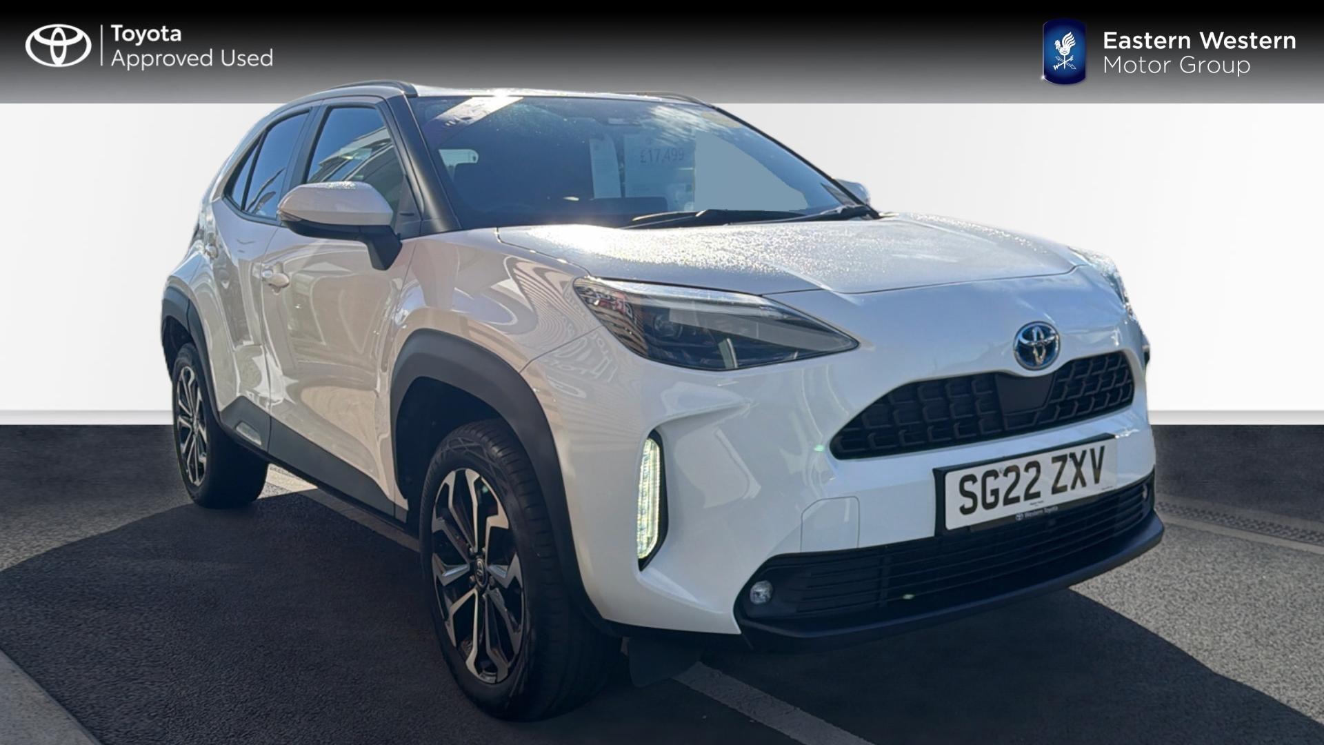 Main listing image - Toyota Yaris Cross