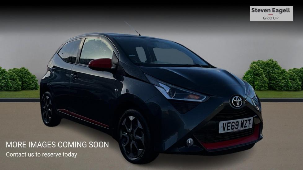 Main listing image - Toyota Aygo