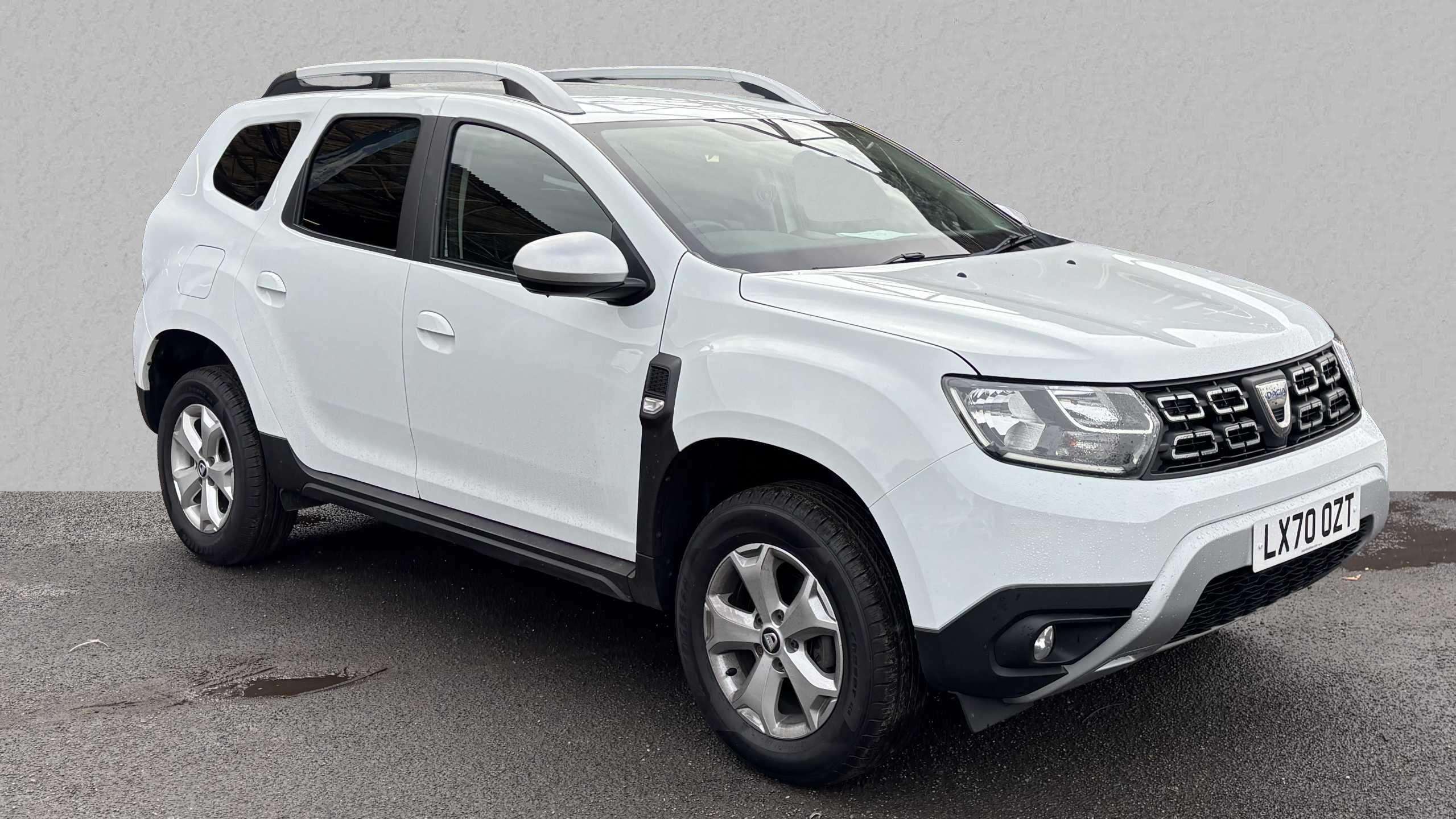 Main listing image - Dacia Duster