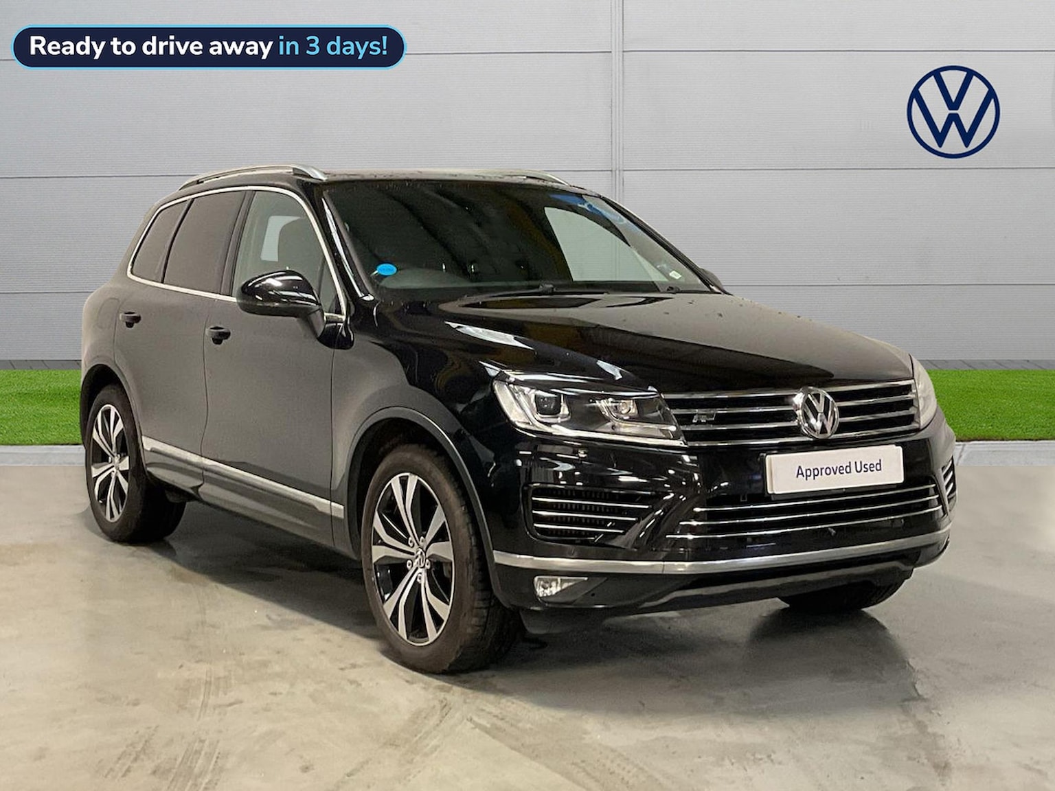 Main listing image - Volkswagen Touareg