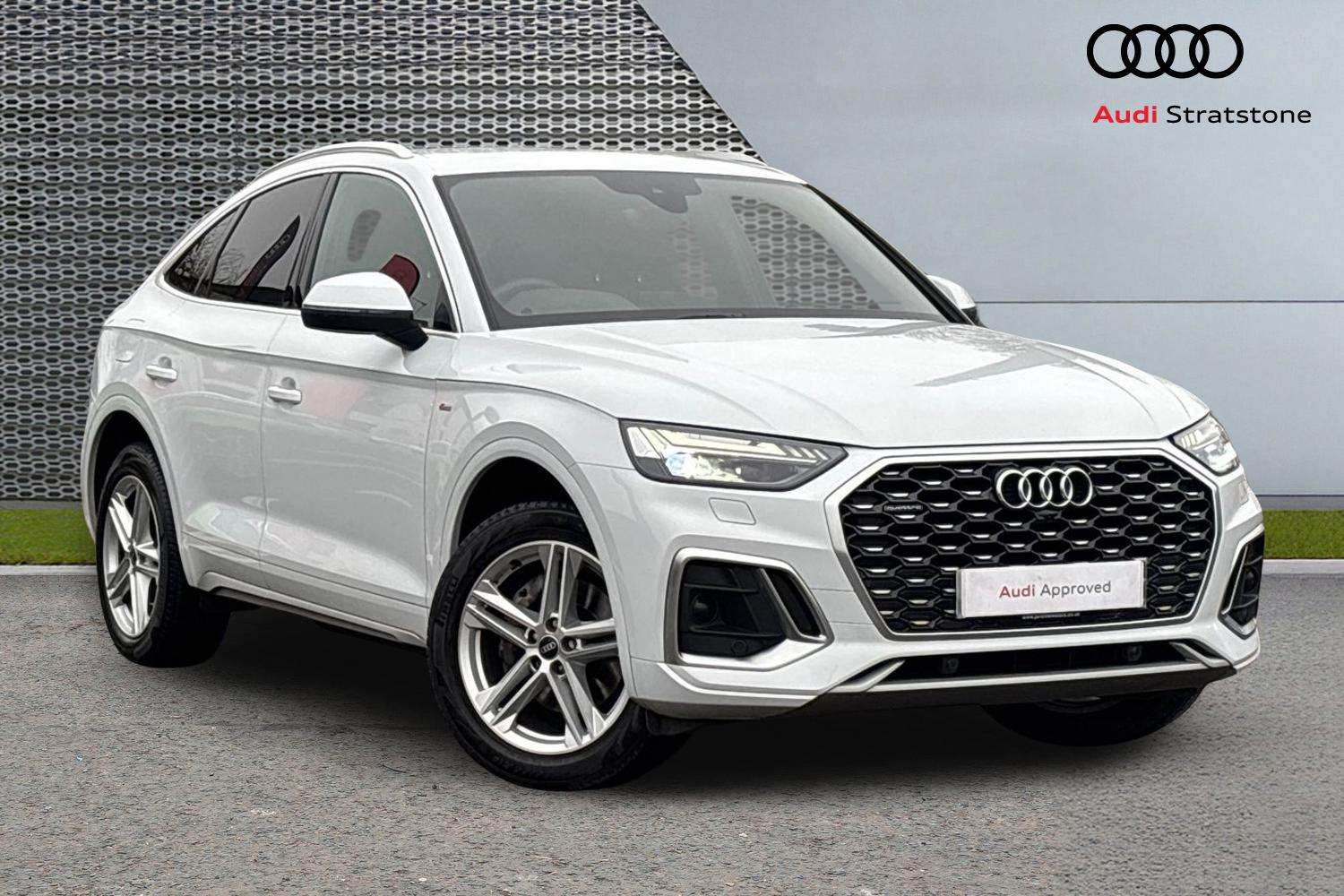 Main listing image - Audi Q5 Sportback