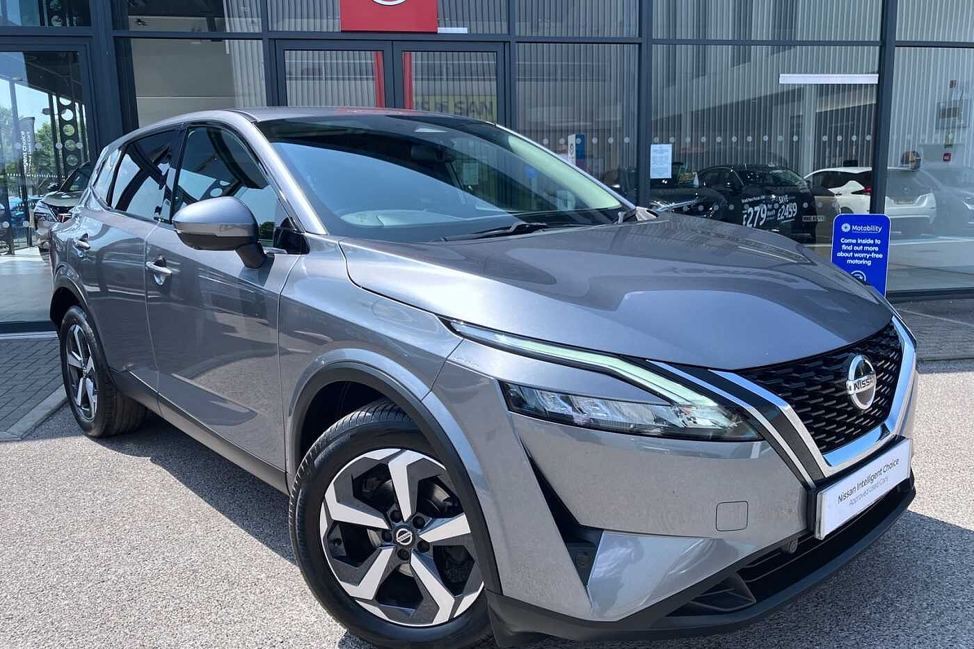 Main listing image - Nissan Qashqai