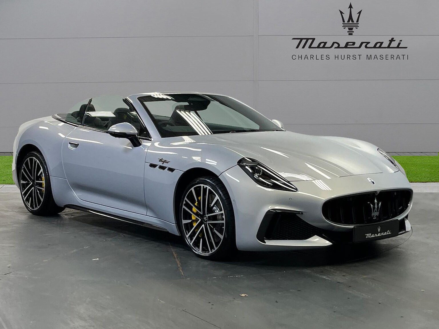 Main listing image - Maserati GranCabrio