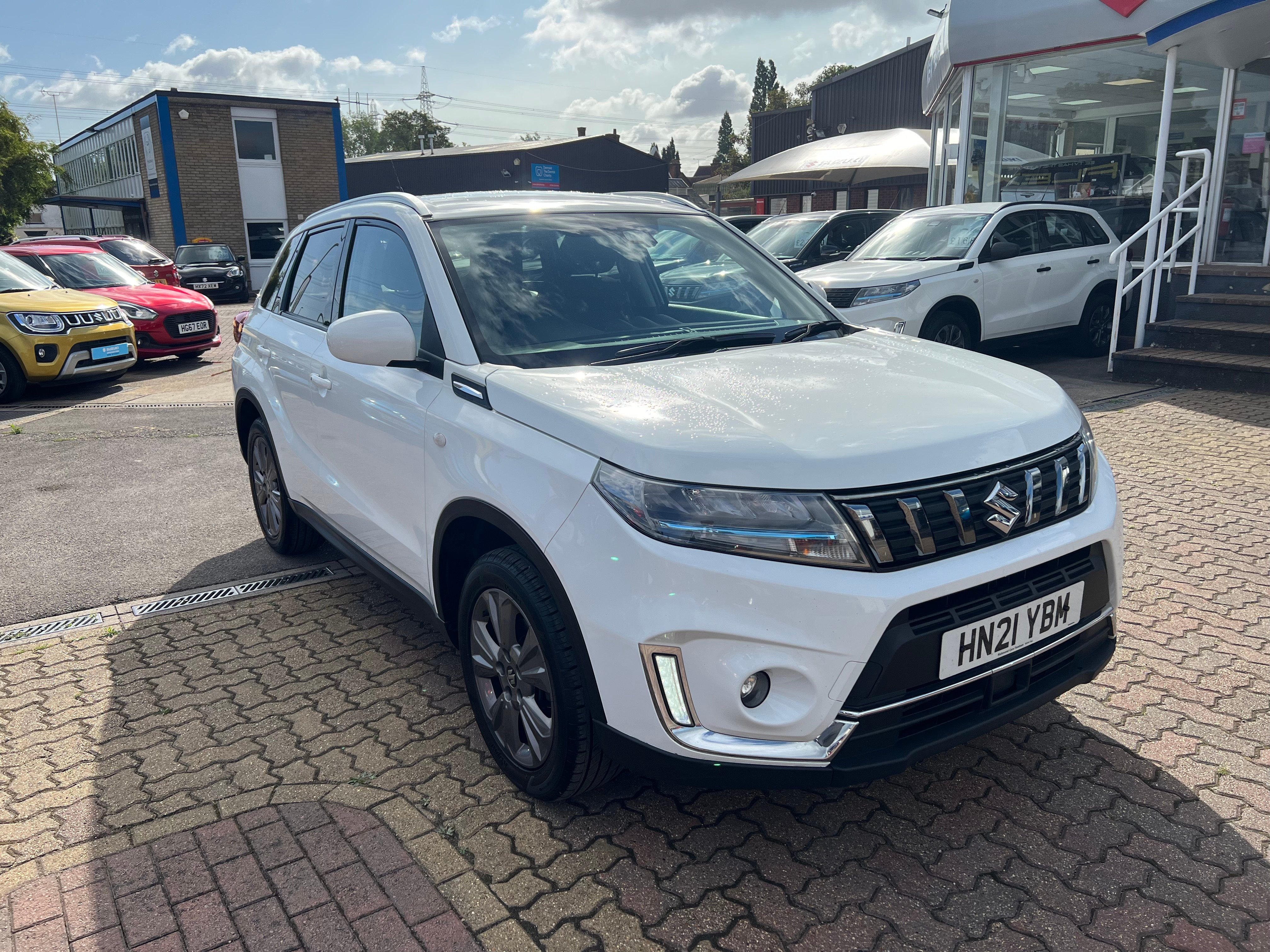 Main listing image - Suzuki Vitara