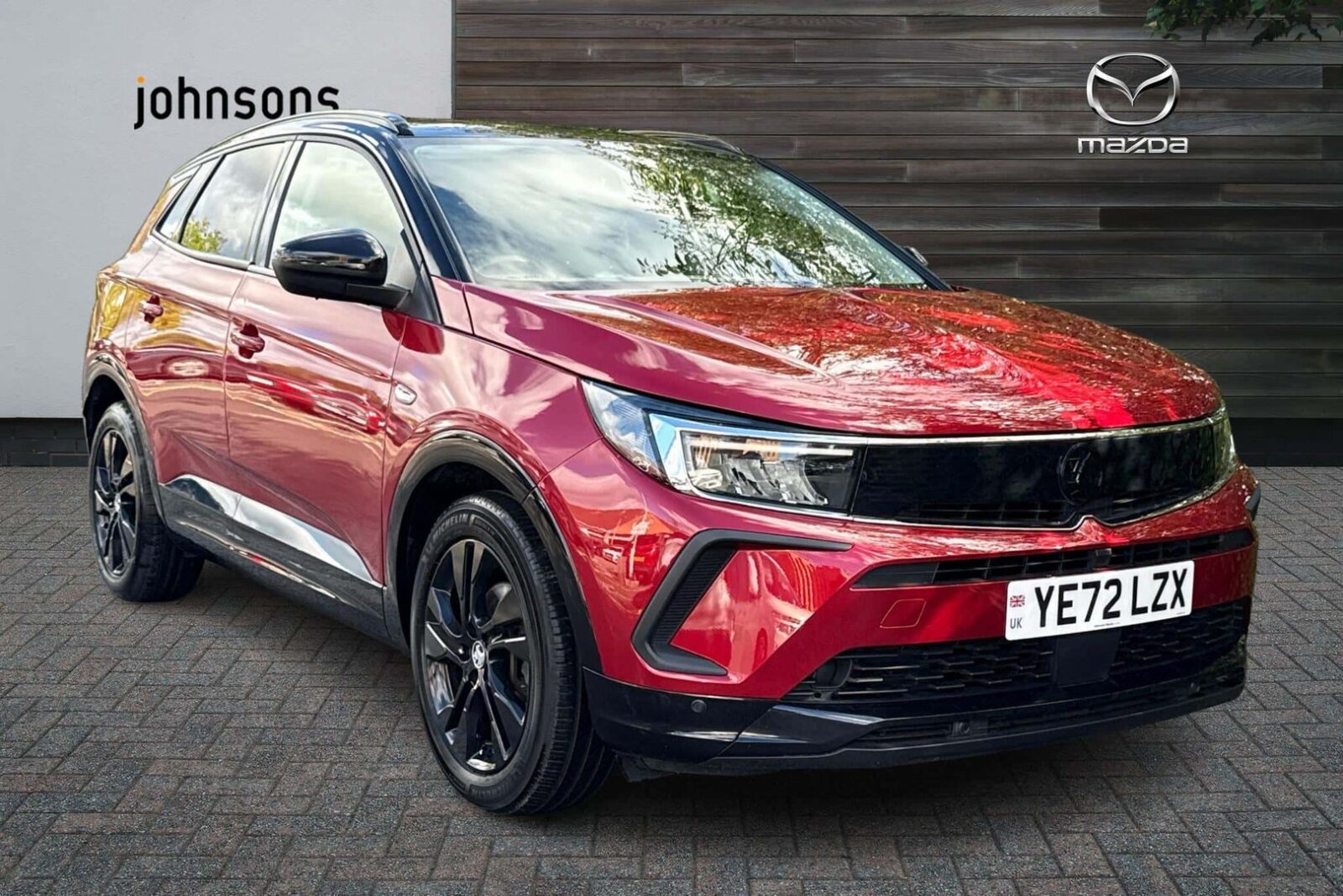 Main listing image - Vauxhall Grandland