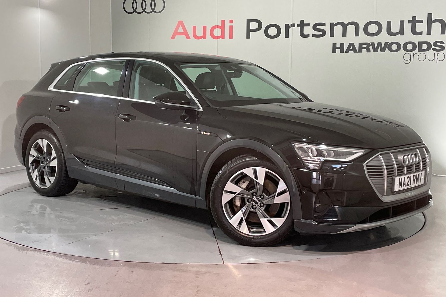 Main listing image - Audi e-tron