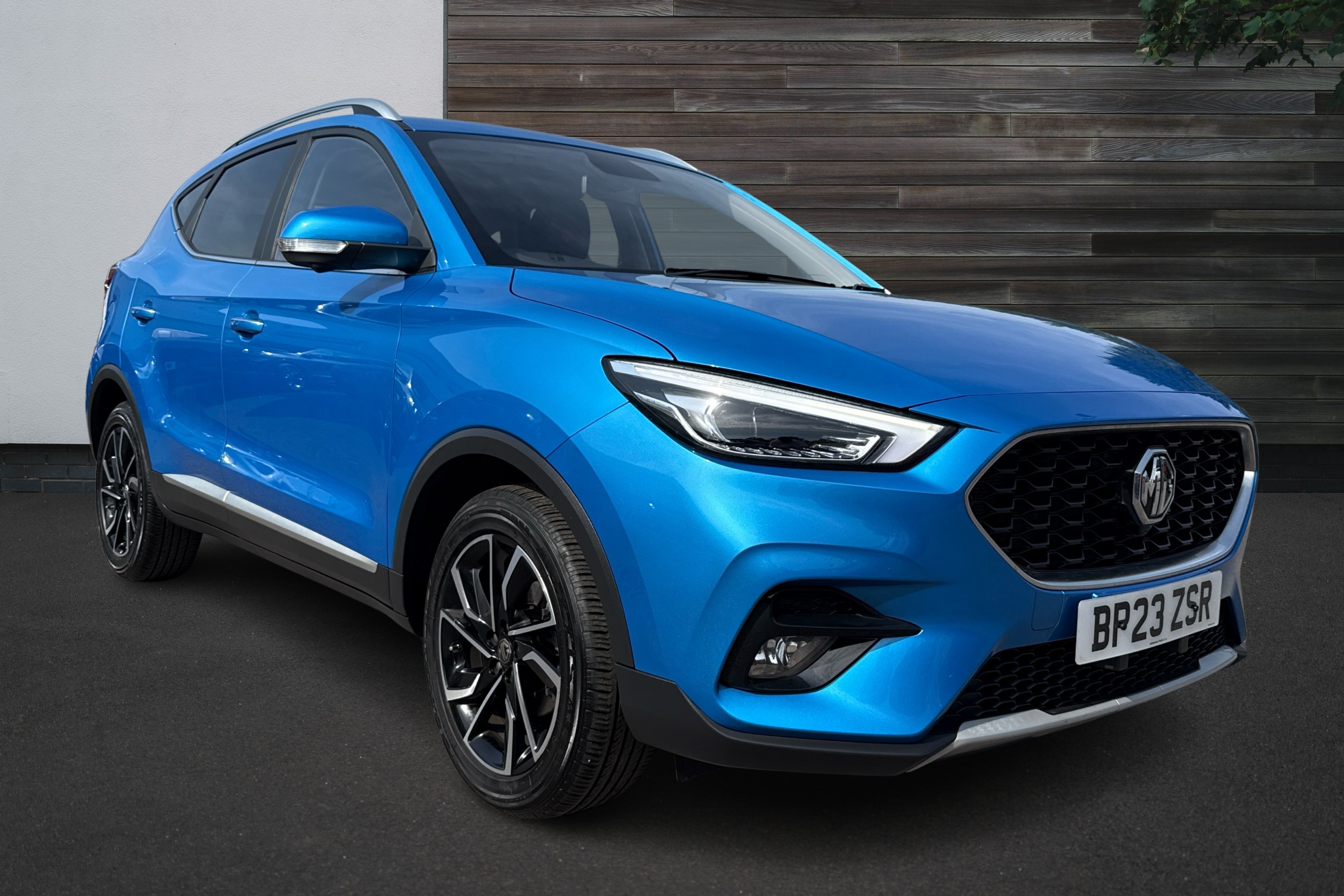 Main listing image - MG ZS
