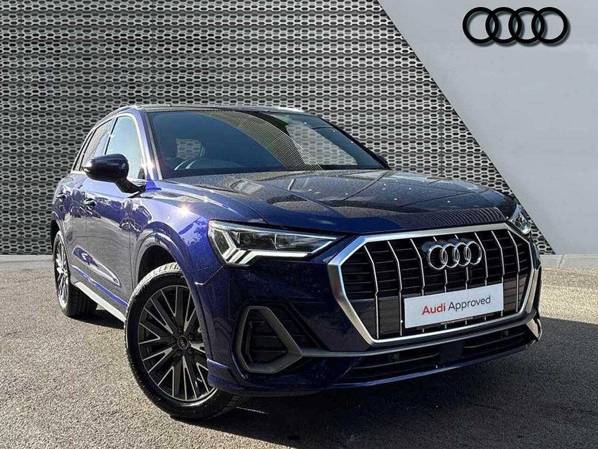 Main listing image - Audi Q3