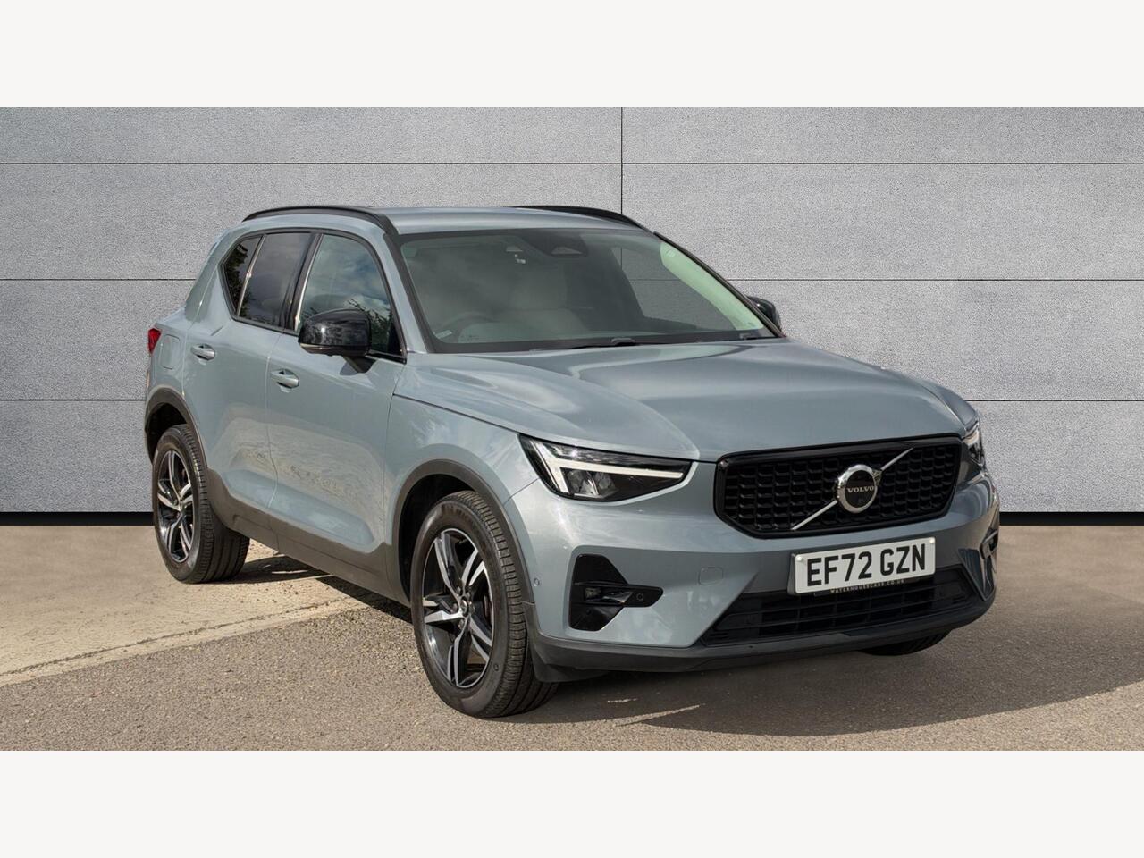 Main listing image - Volvo XC40