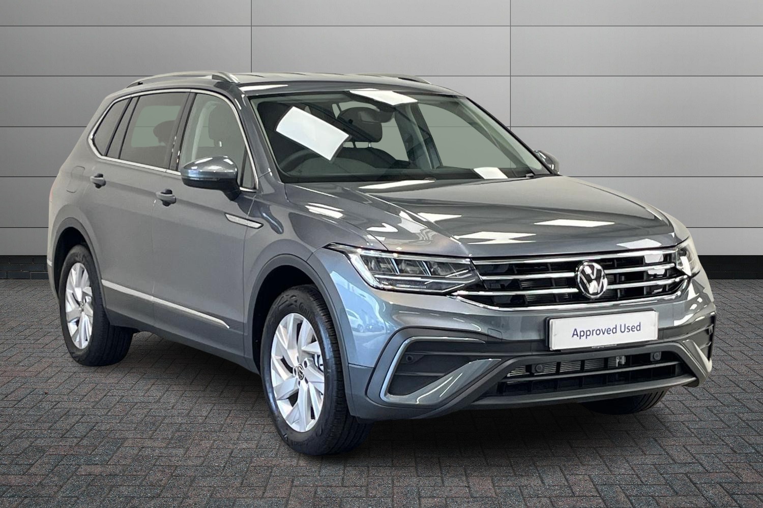 Main listing image - Volkswagen Tiguan Allspace