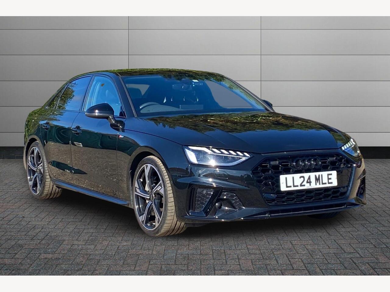 Main listing image - Audi A4