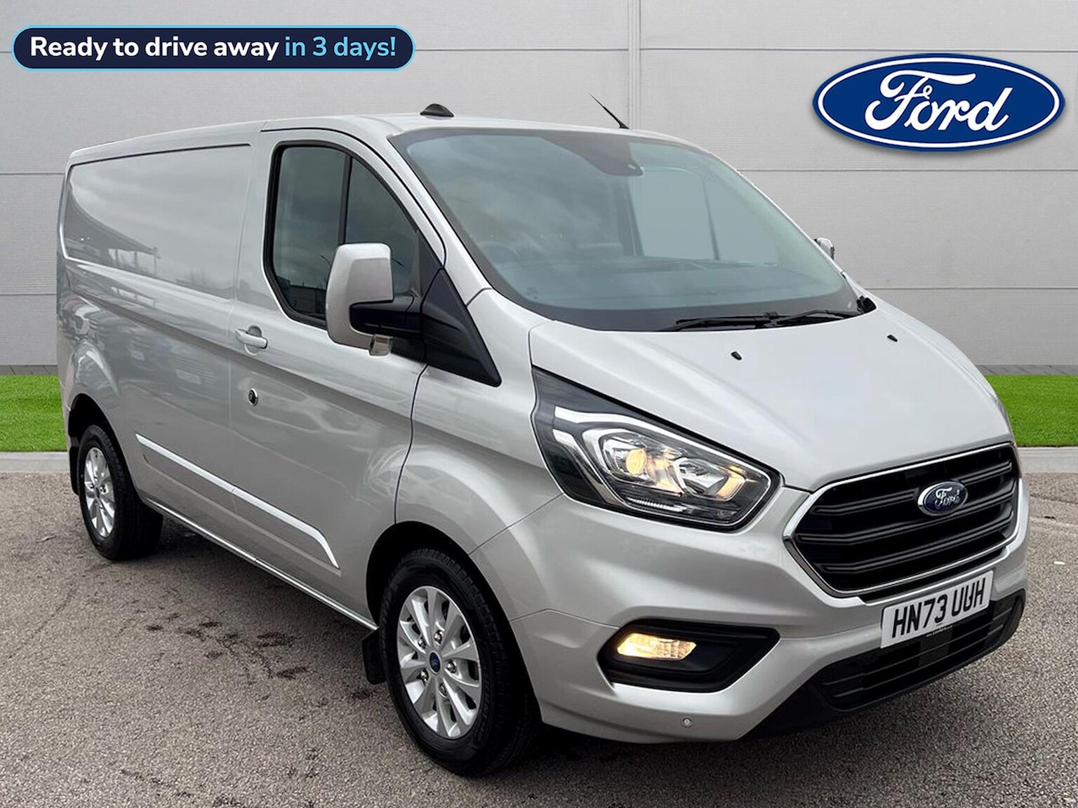 Main listing image - Ford Transit Custom