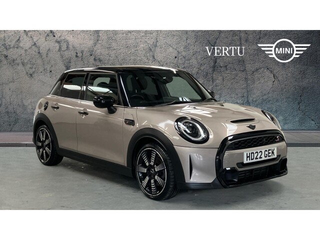 Main listing image - MINI Hatchback 5dr