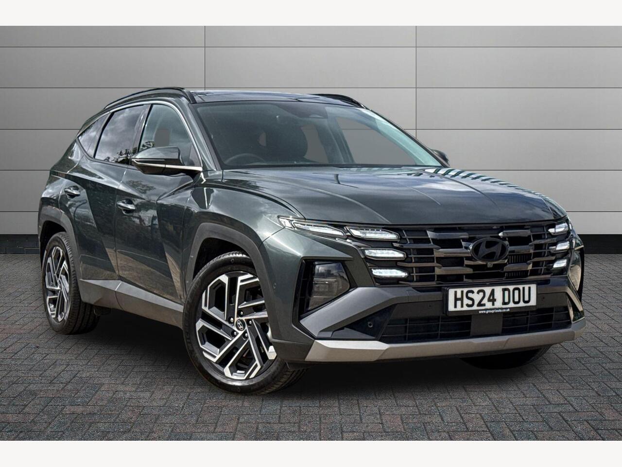 Main listing image - Hyundai Tucson