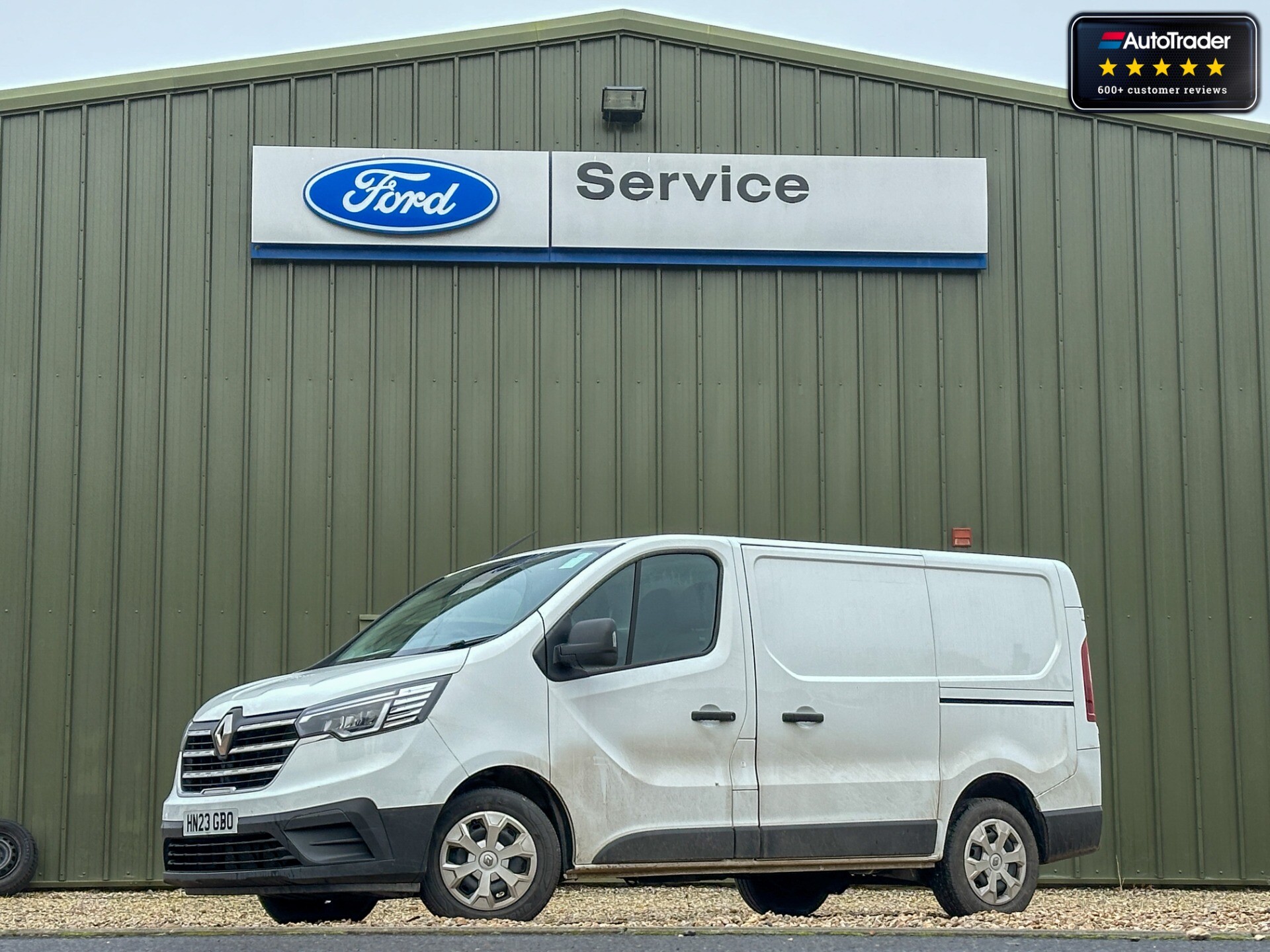 Main listing image - Renault Trafic