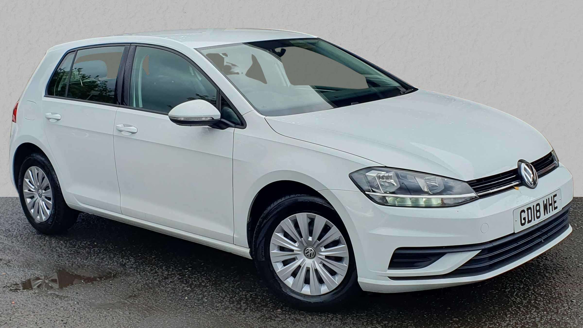 Main listing image - Volkswagen Golf