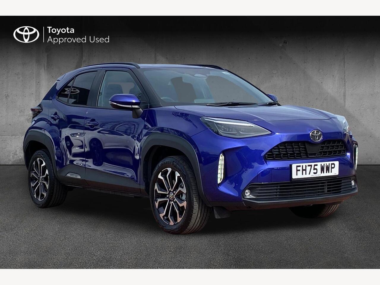 Main listing image - Toyota Yaris Cross
