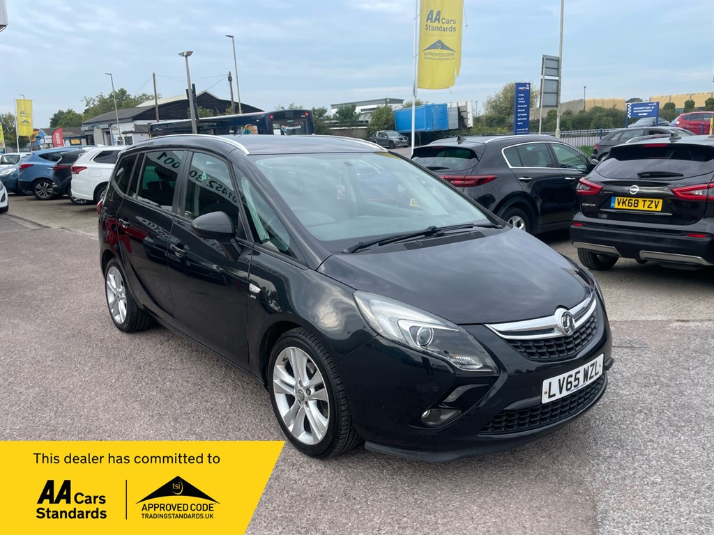 Main listing image - Vauxhall Zafira