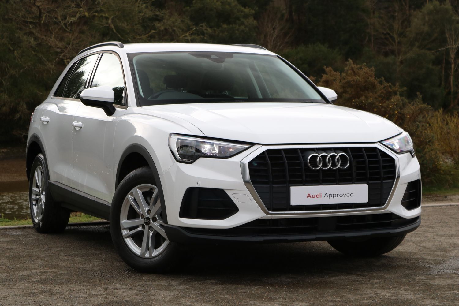 Main listing image - Audi Q3