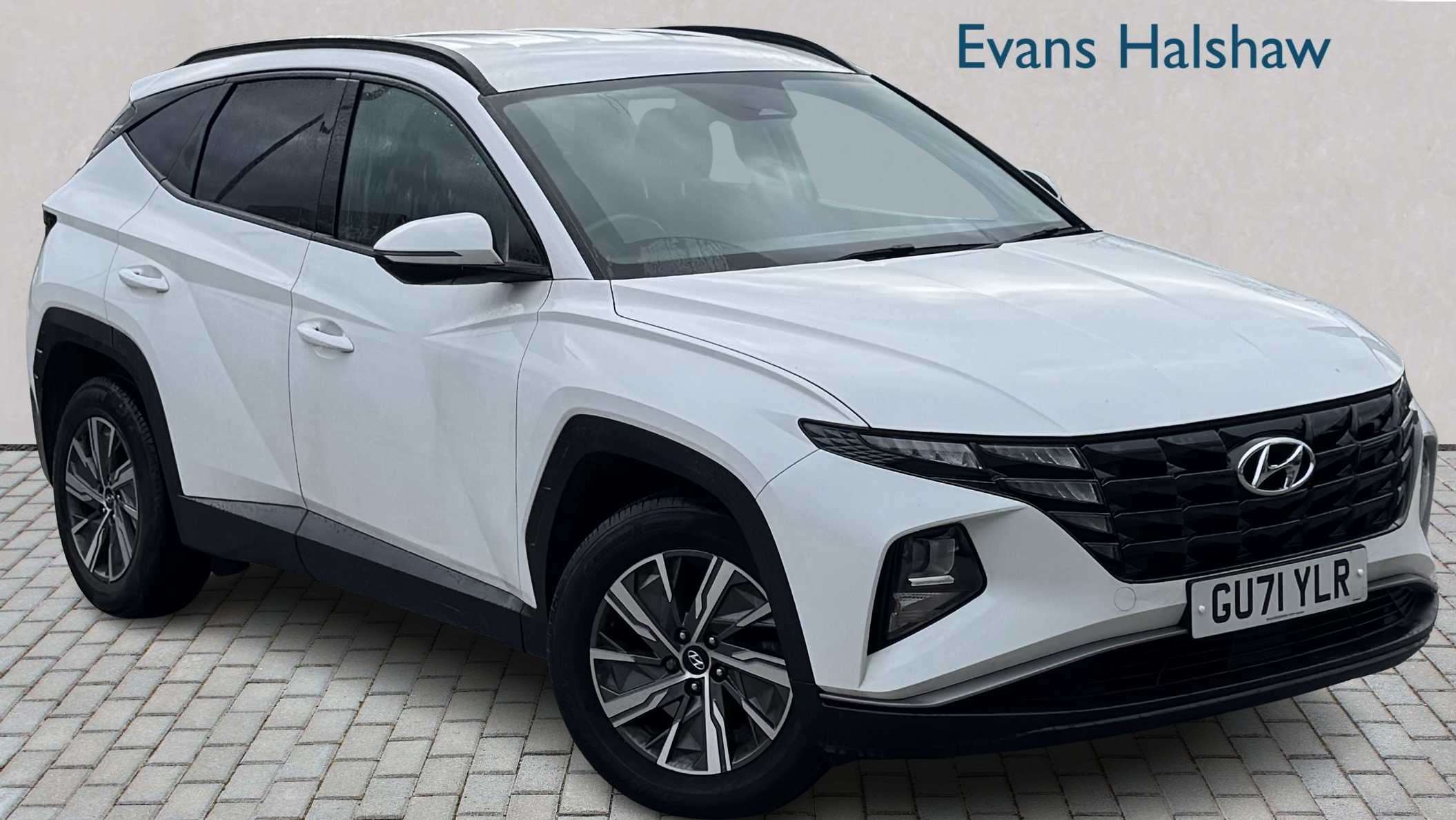 Main listing image - Hyundai Tucson