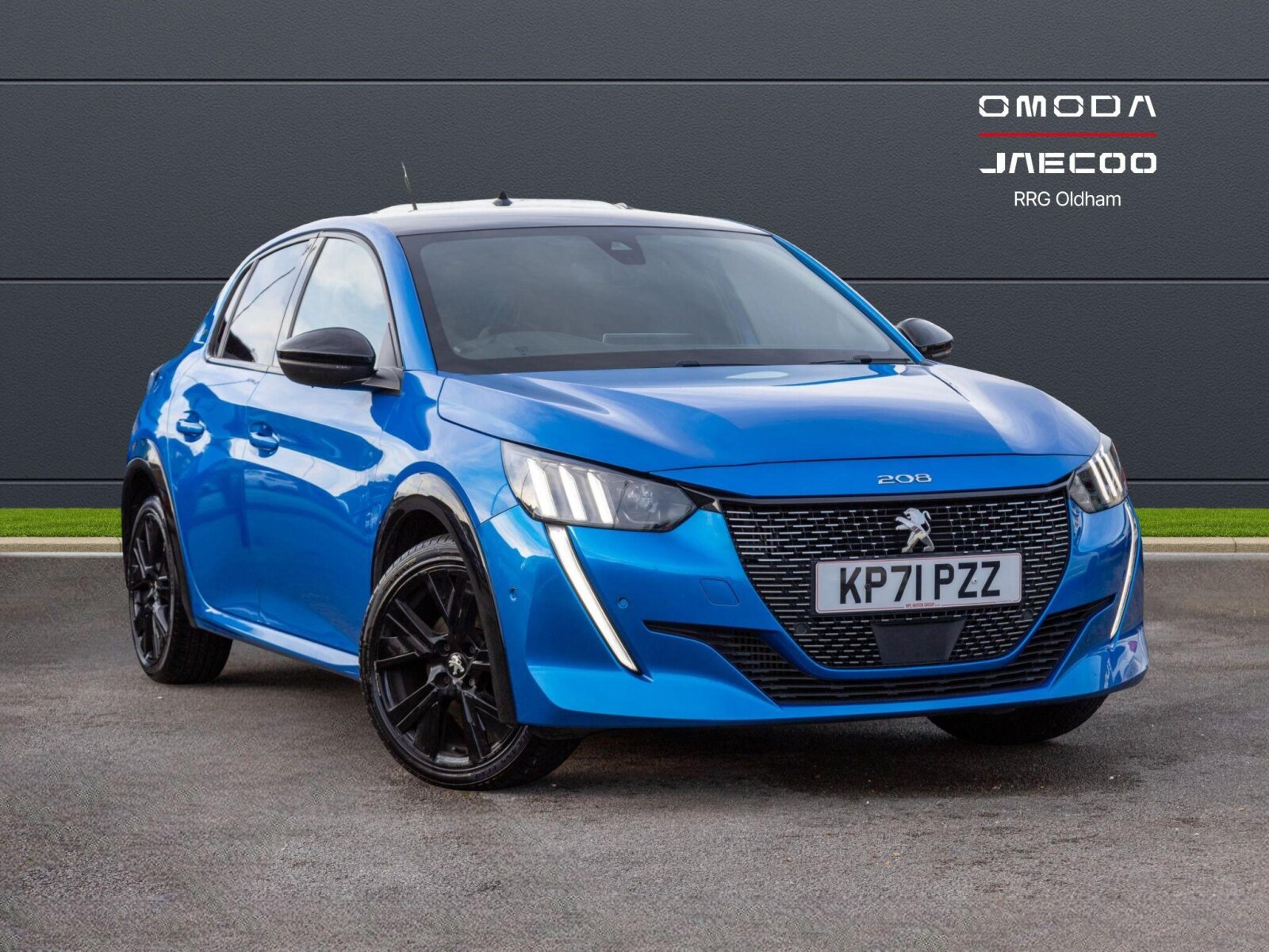Main listing image - Peugeot 208
