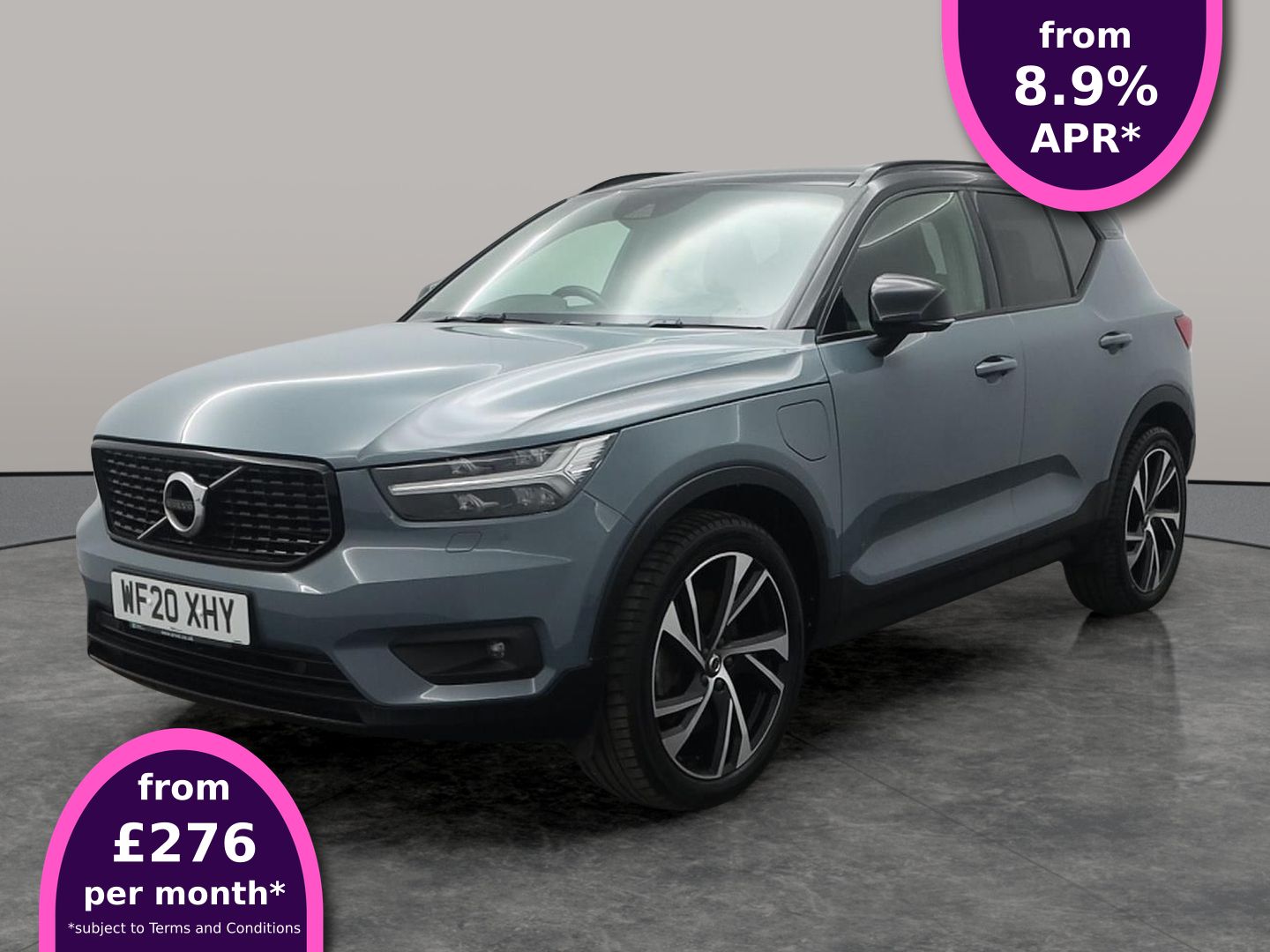 Main listing image - Volvo XC40