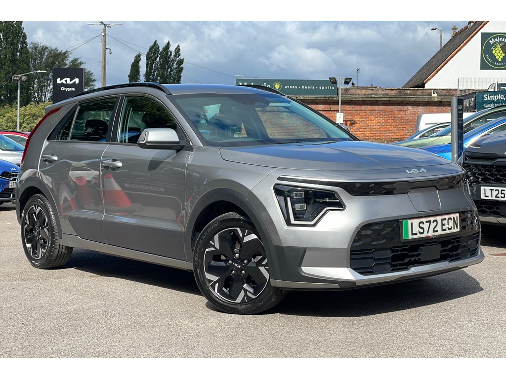 Main listing image - Kia Niro