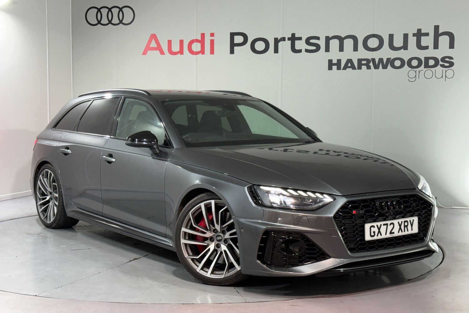 Main listing image - Audi RS4