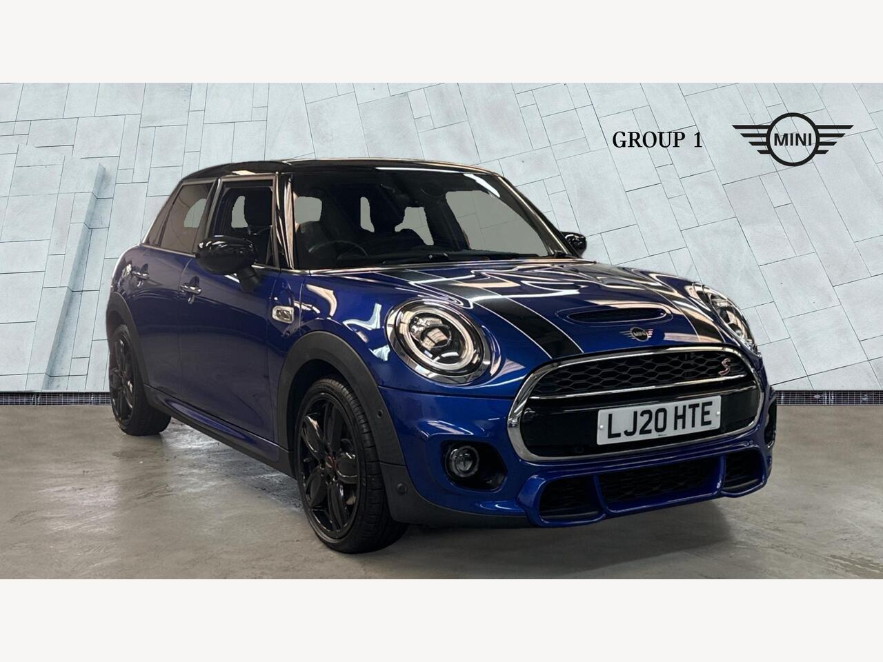 Main listing image - MINI Hatchback 5dr
