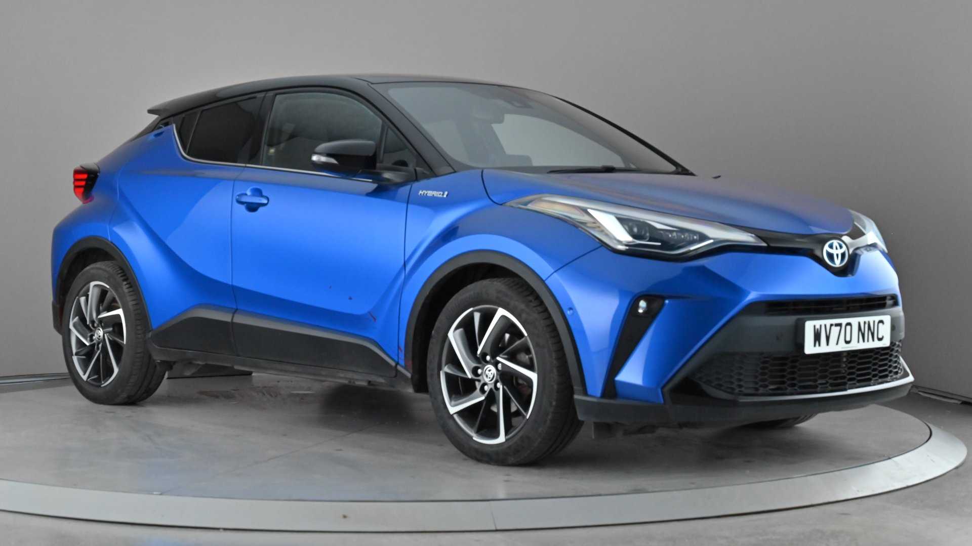 Main listing image - Toyota C-HR