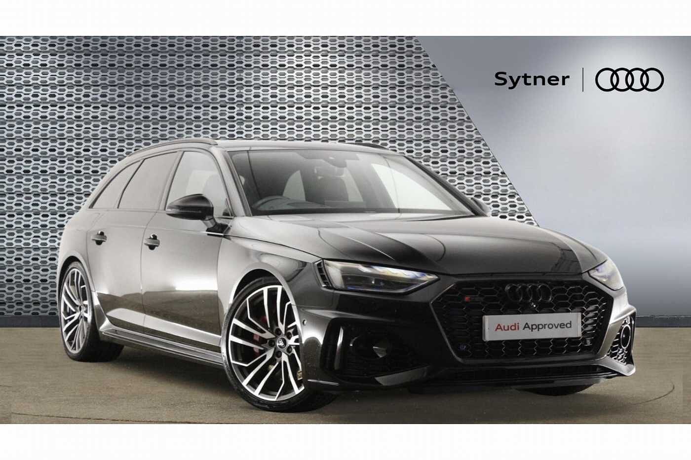 Main listing image - Audi RS4