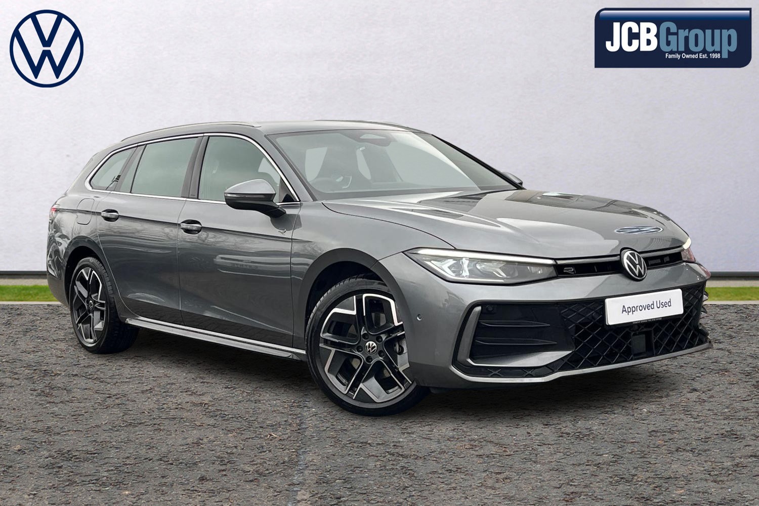 Main listing image - Volkswagen Passat Estate