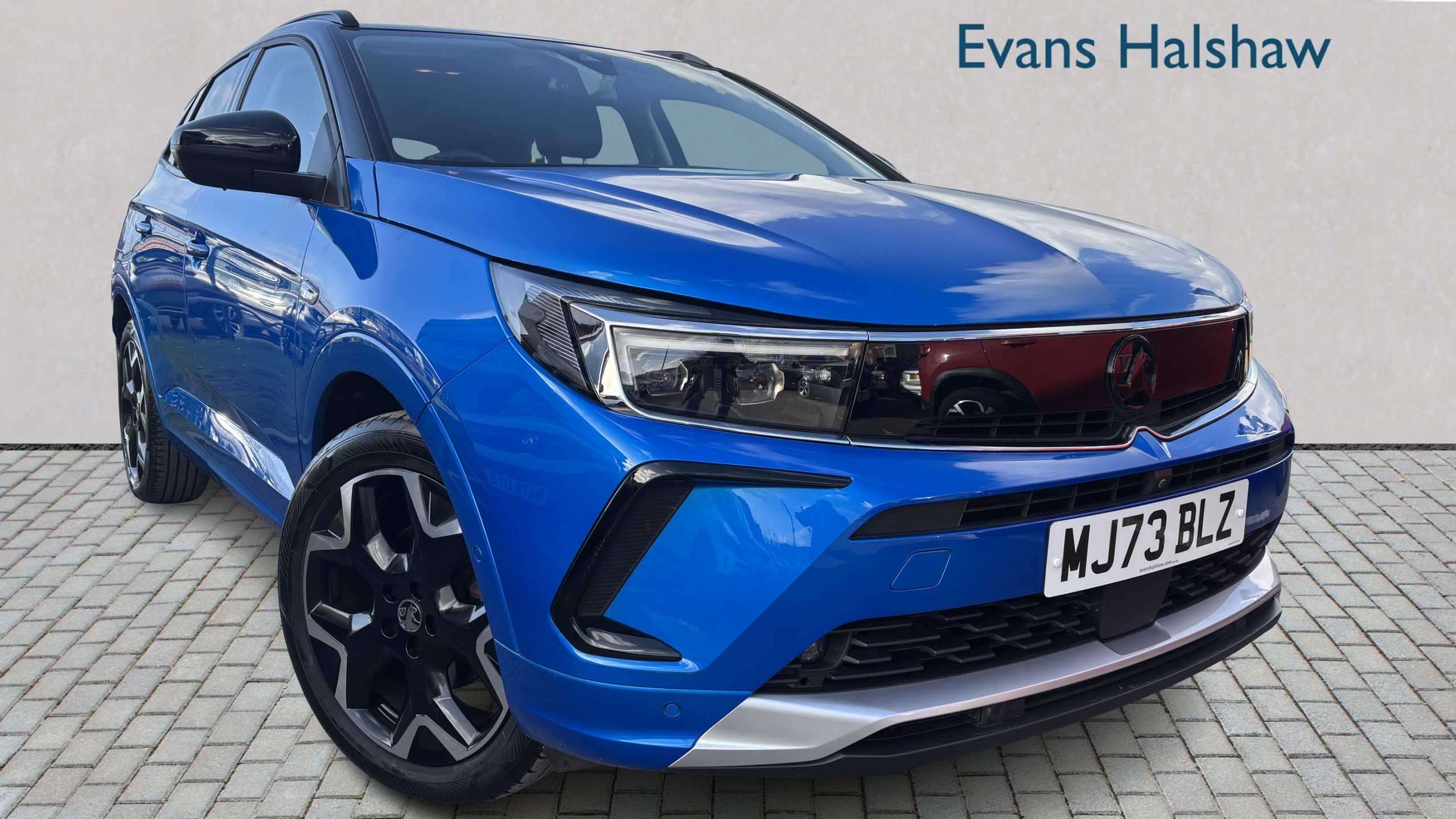 Main listing image - Vauxhall Grandland