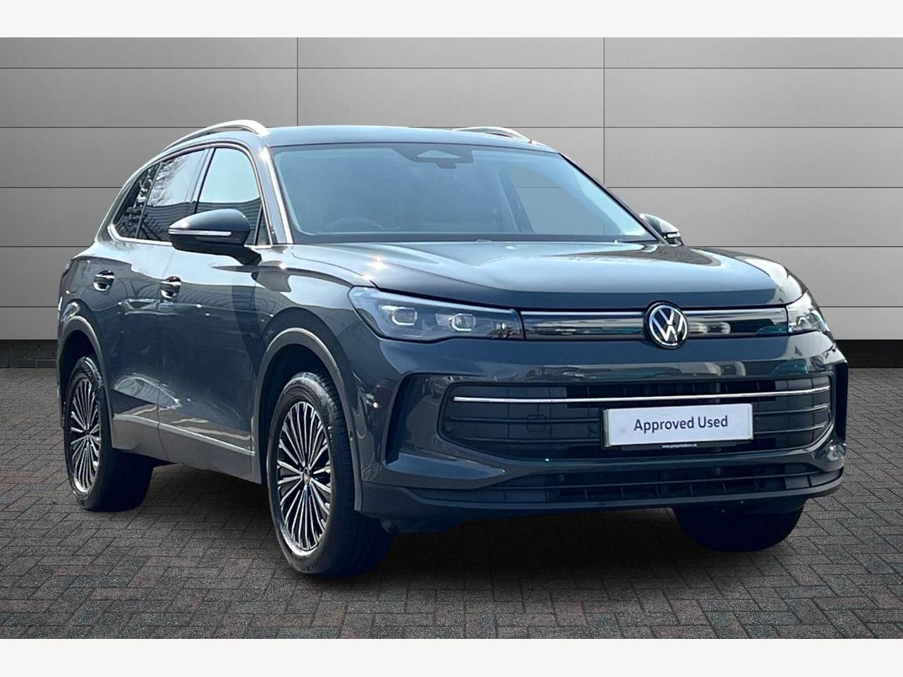 Main listing image - Volkswagen Tiguan